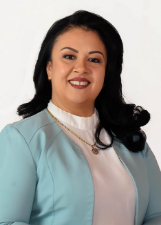 Foto oficial de Adriana