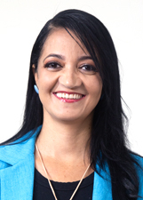 Foto oficial de Adriana Ribeiro