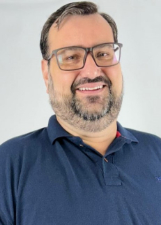 Foto oficial de Adriano Lopes