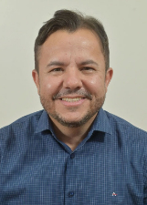 Foto oficial de Aduil Júnior